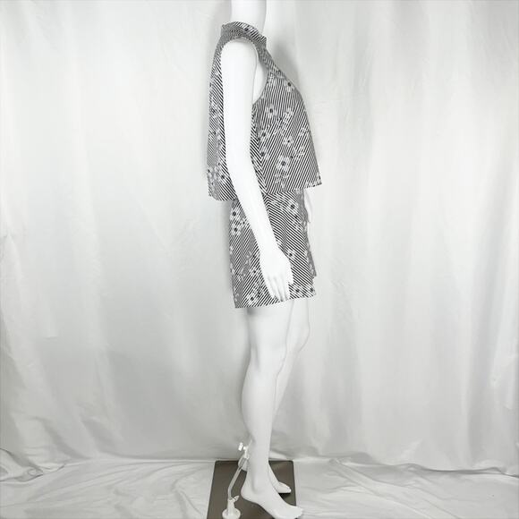 After Market White Black Stripe &Daisy Print Sleeveless High Neck Romper SzS NWT - Picture 7 of 16